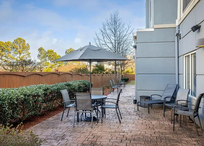 Fairfield Inn & Suites By Marriott Smithfield