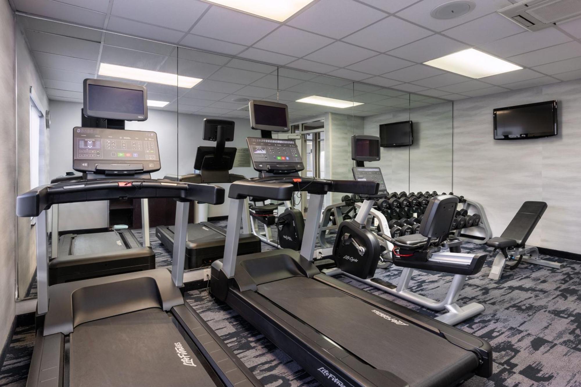 Fairfield & By Marriott 3*