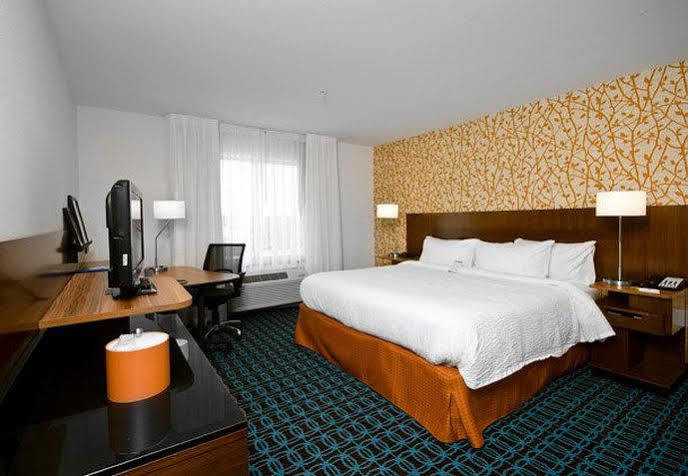 Hotel Fairfield & By Marriott 3*