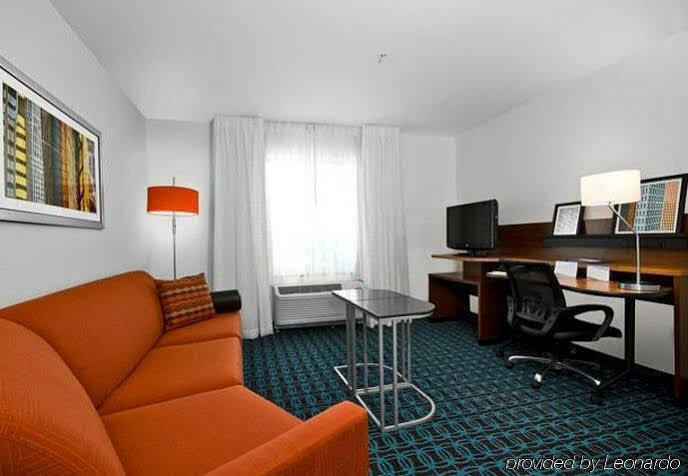 Fairfield & By Marriott 3* Smithfield